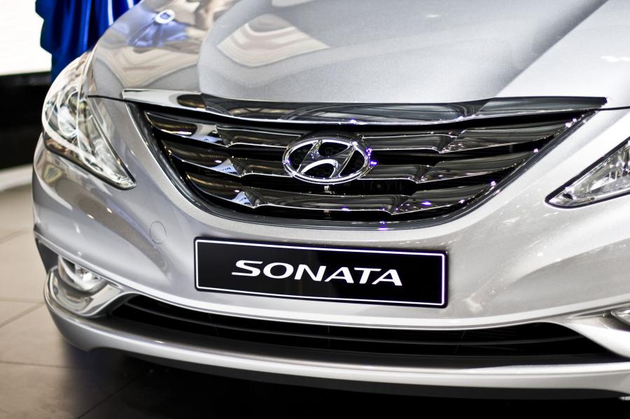  Hyundai Sonata 2010 года  (фото 57 из 162)